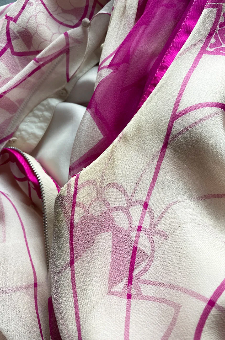 1969 Hanae Mori Chrysanthemum Print Pink Silk Twill & Silk Chiffon Dress