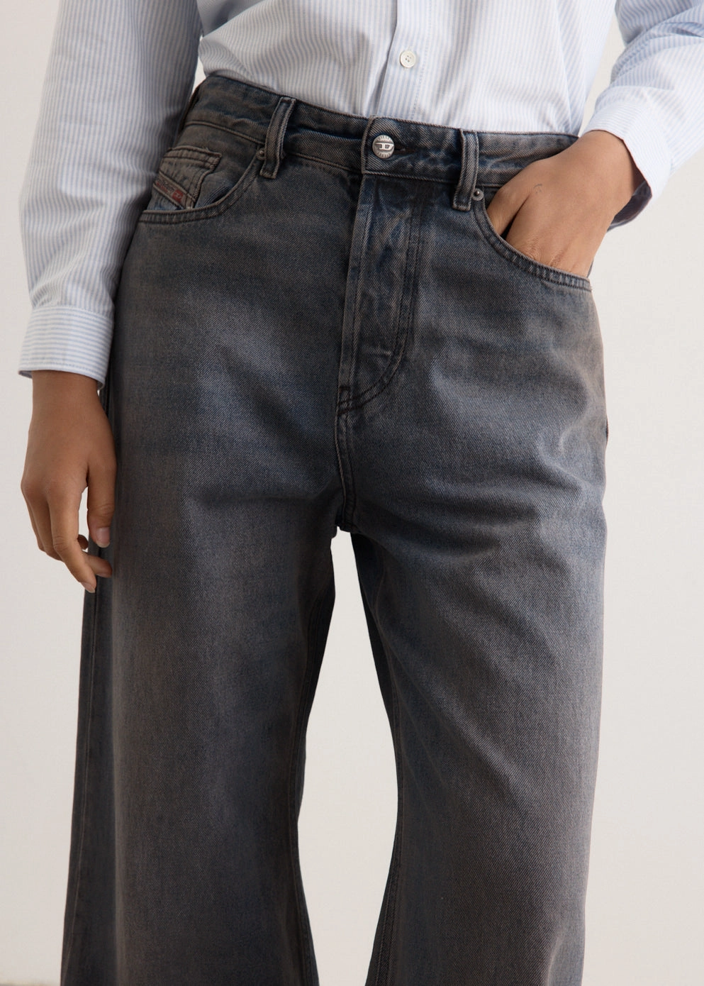 Couple Look Lightweight Always Needed 1996 D-Sire Jeans 32" Everyday Flex