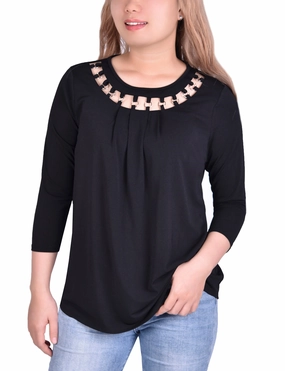 TaglessDesign 3/4 Sleeve Top With Cutout Ringed Neckline