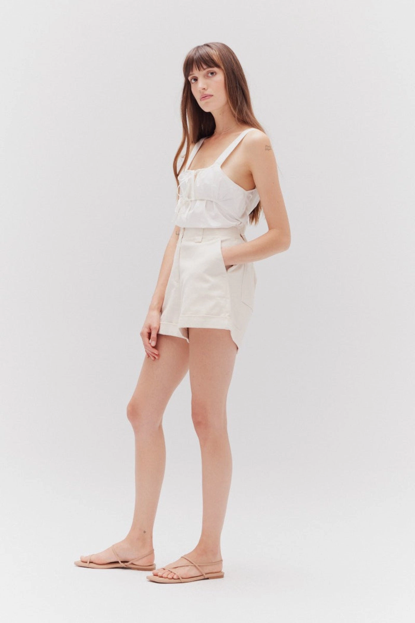 Fit Design Everyday Flex Wear MARJORIE TWILL MID-RISE SHORTS