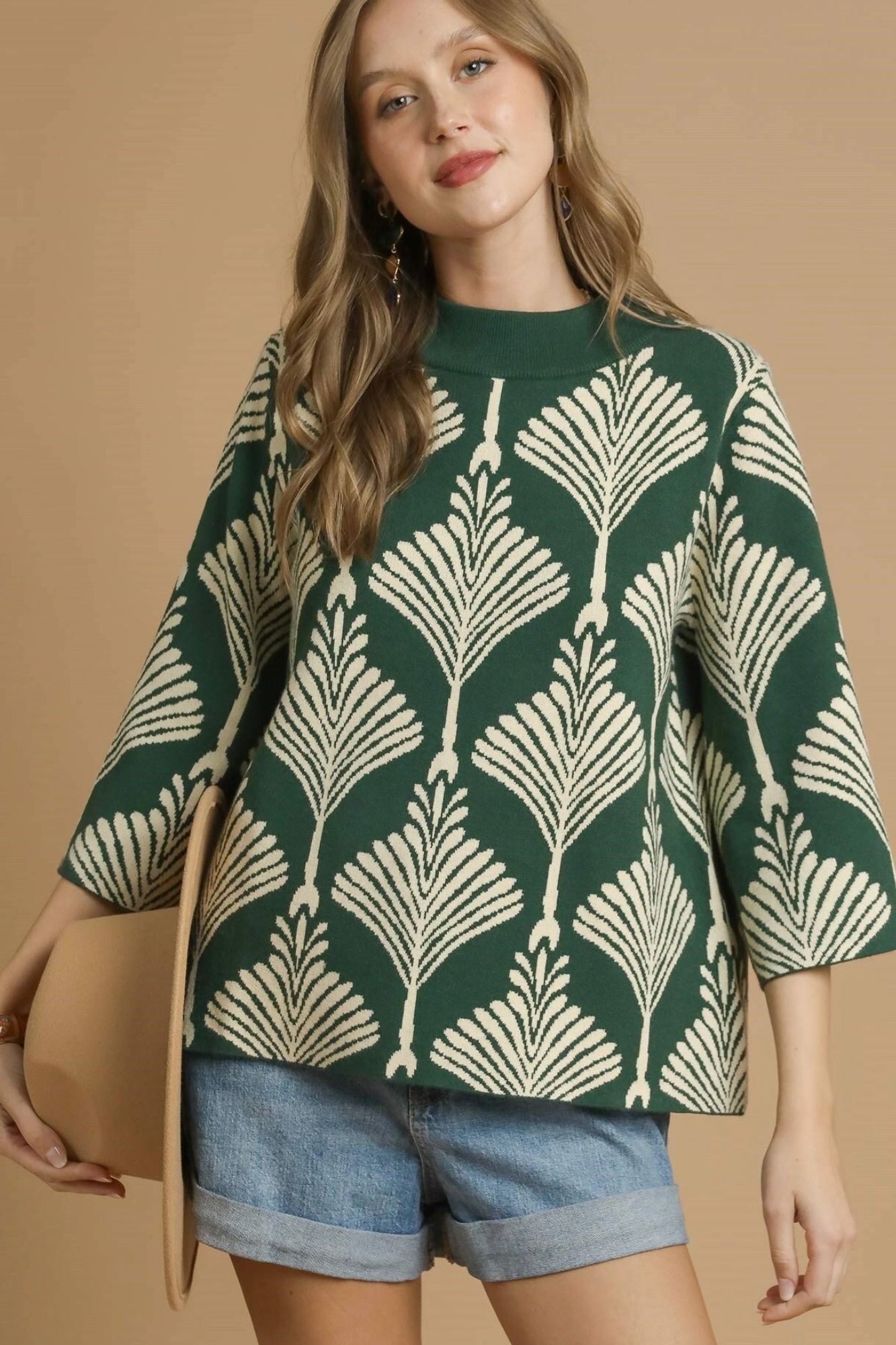 Multi Directional Zipper Placement Light Fabric Abstract Printed Pullover Sweater in Forest Green