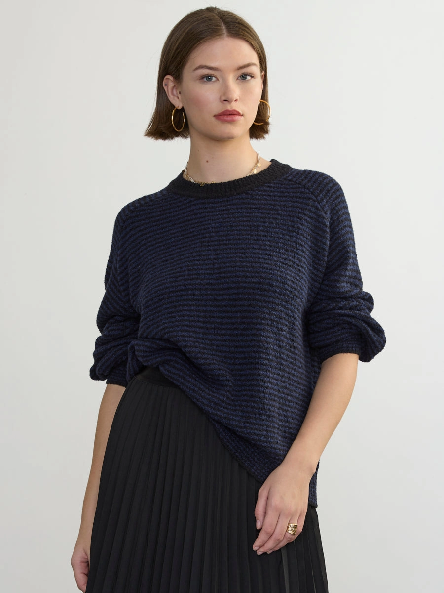 SoftTouchFinish High Collar Protection Design LOLA PULLOVER