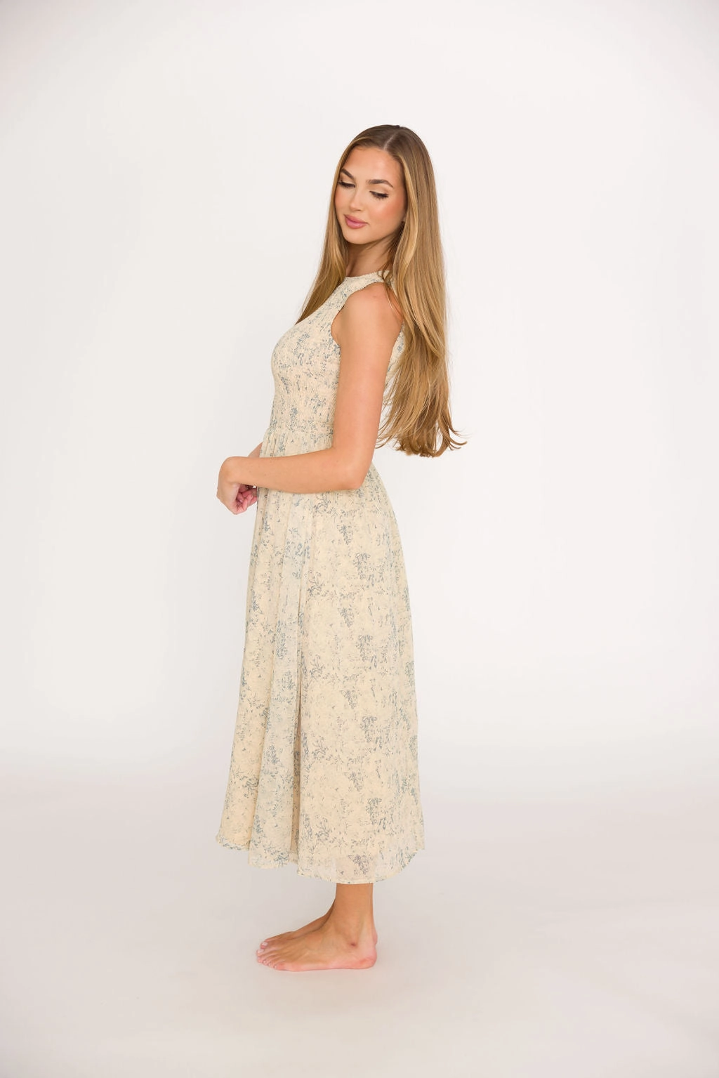 Subtle Fit Alaina Floral Print Smocked Midi Dress in Blue Multi * Final-Sale *