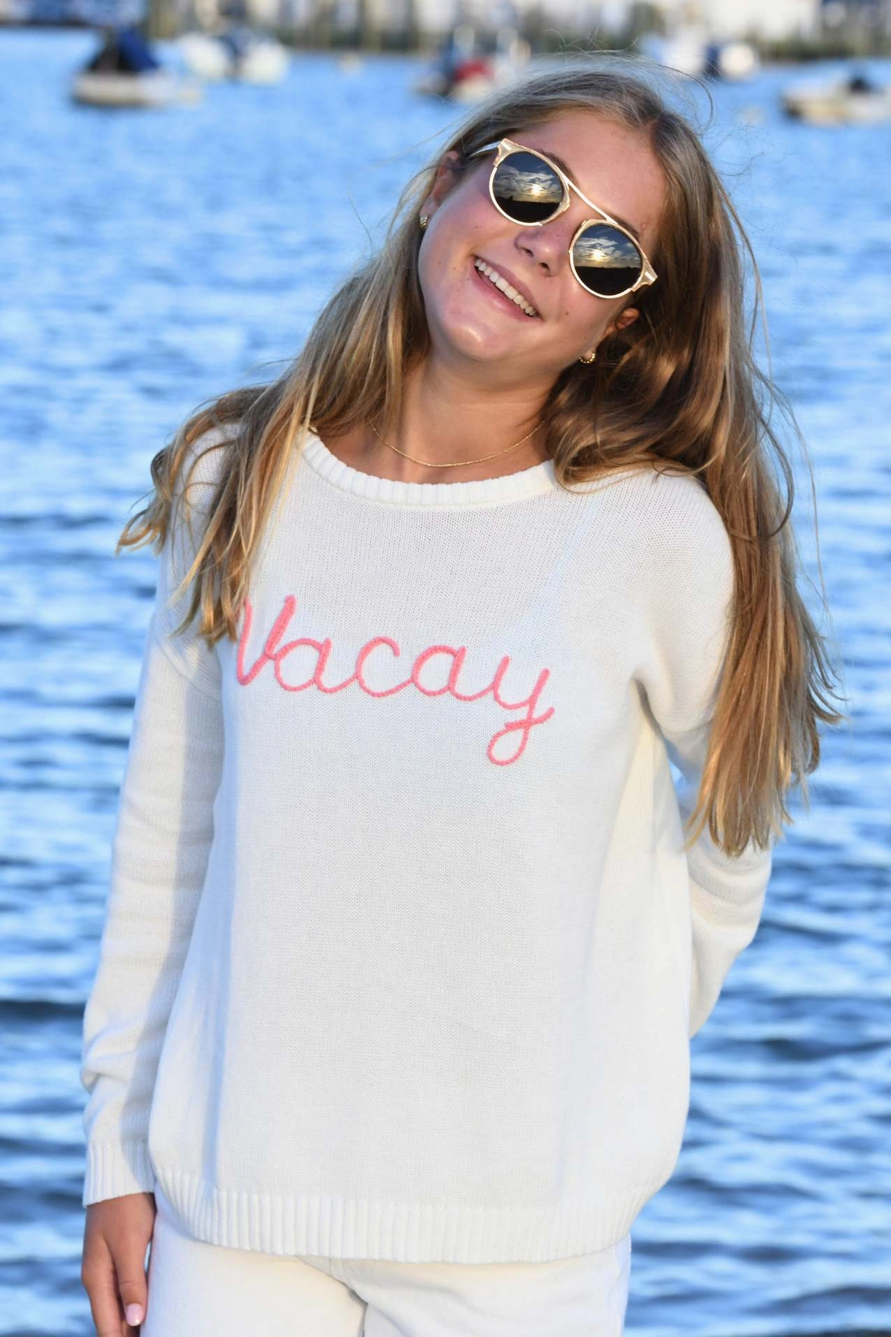 Vacay Sweater / White Coral LayeredDurability