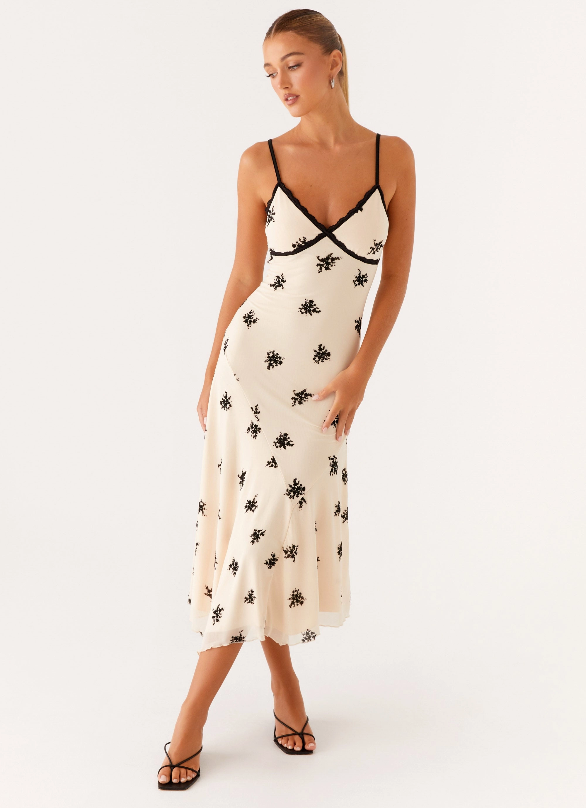 Neutral Feel Amelia Midi Dress - Nude