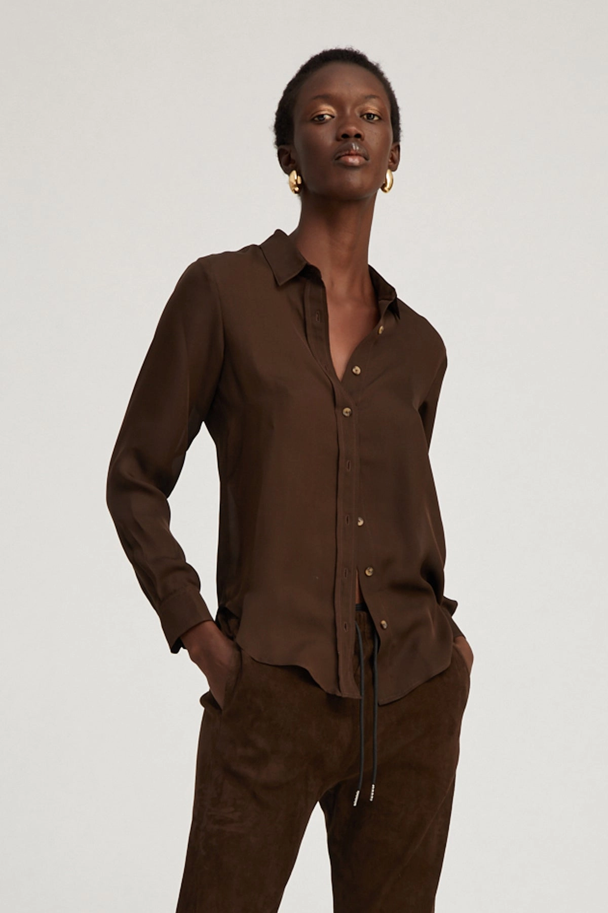 Americano Silk Fitted Button Down QuickReleaseFastenings Gym Wear
