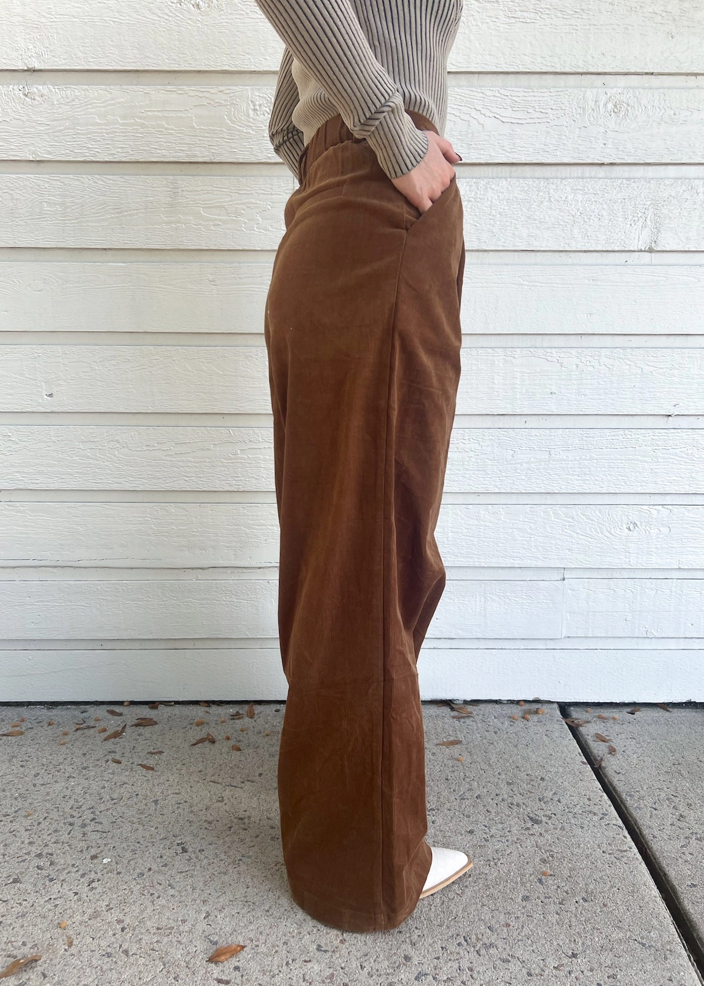 Wardrobe Essential AMY CORDUROY PANTS