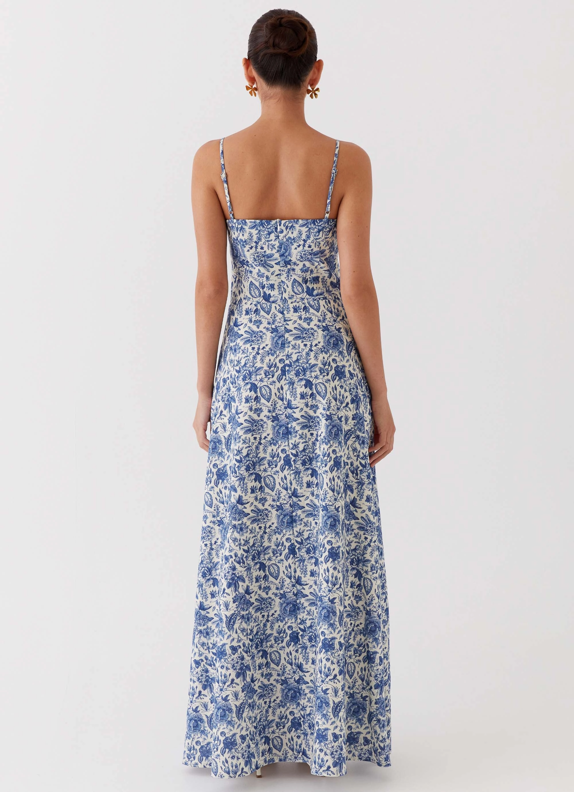 Chill Base Angelina Linen Maxi Dress - Blue Paisley