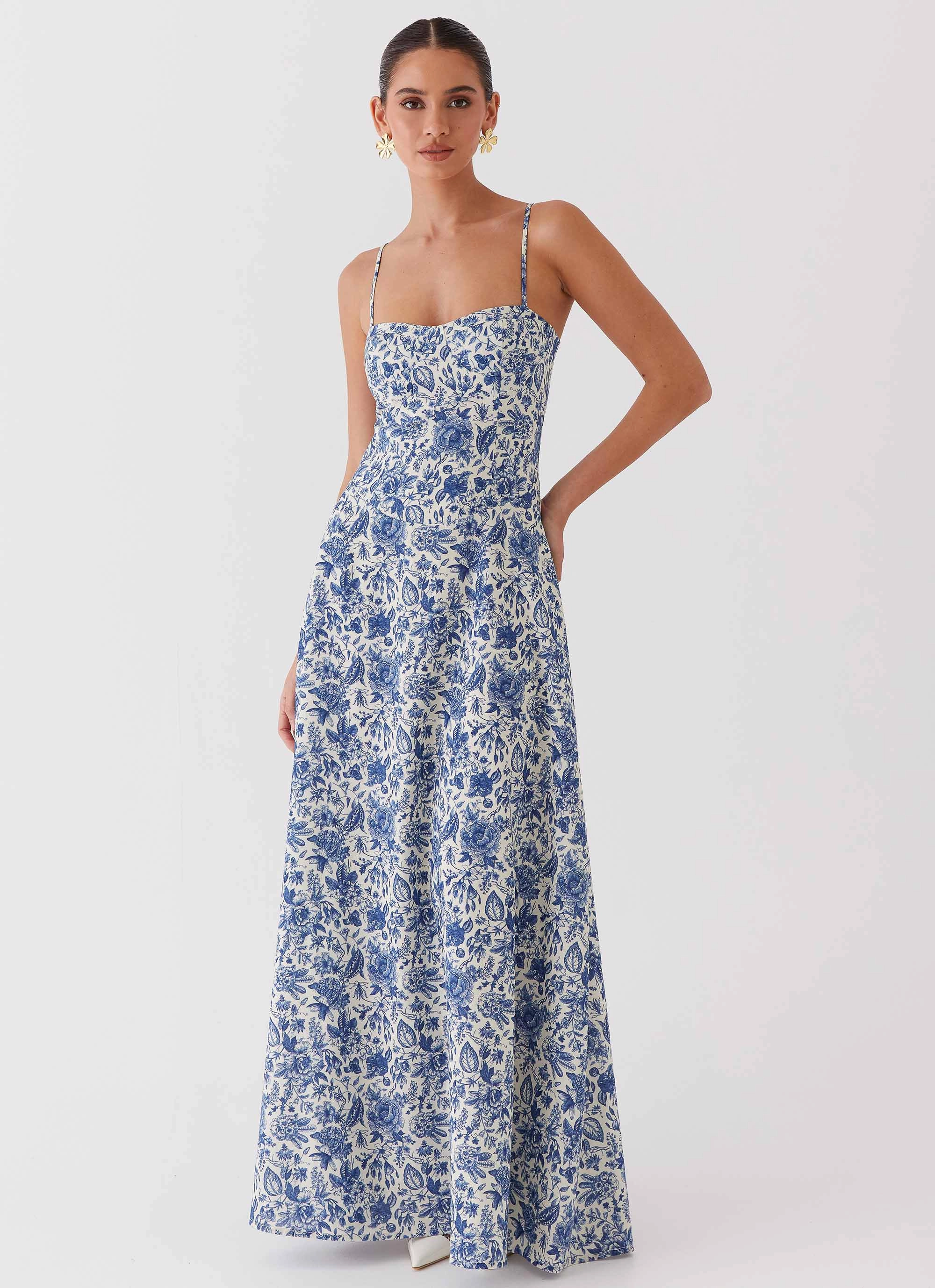 Angelina Linen Maxi Dress - Blue Paisley Stylish Vibe