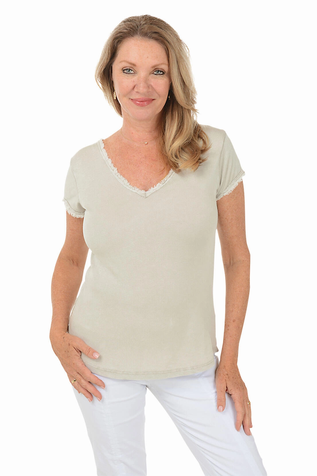 Frayed Edge Cotton Tee Versatile Layering Cut MultiPocket