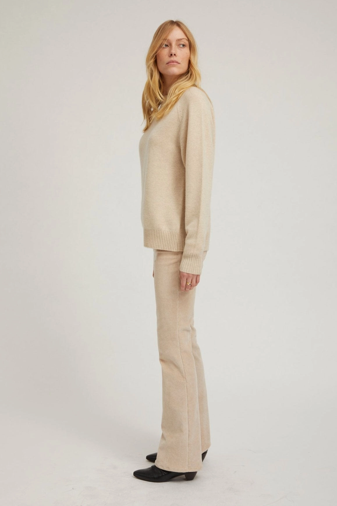 Oat Corduroy Micro Flare Pants Sporty Touch Core Stretch