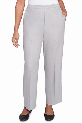 Estate Of Mind Proportioned Short-Length Pant Fit For Movement