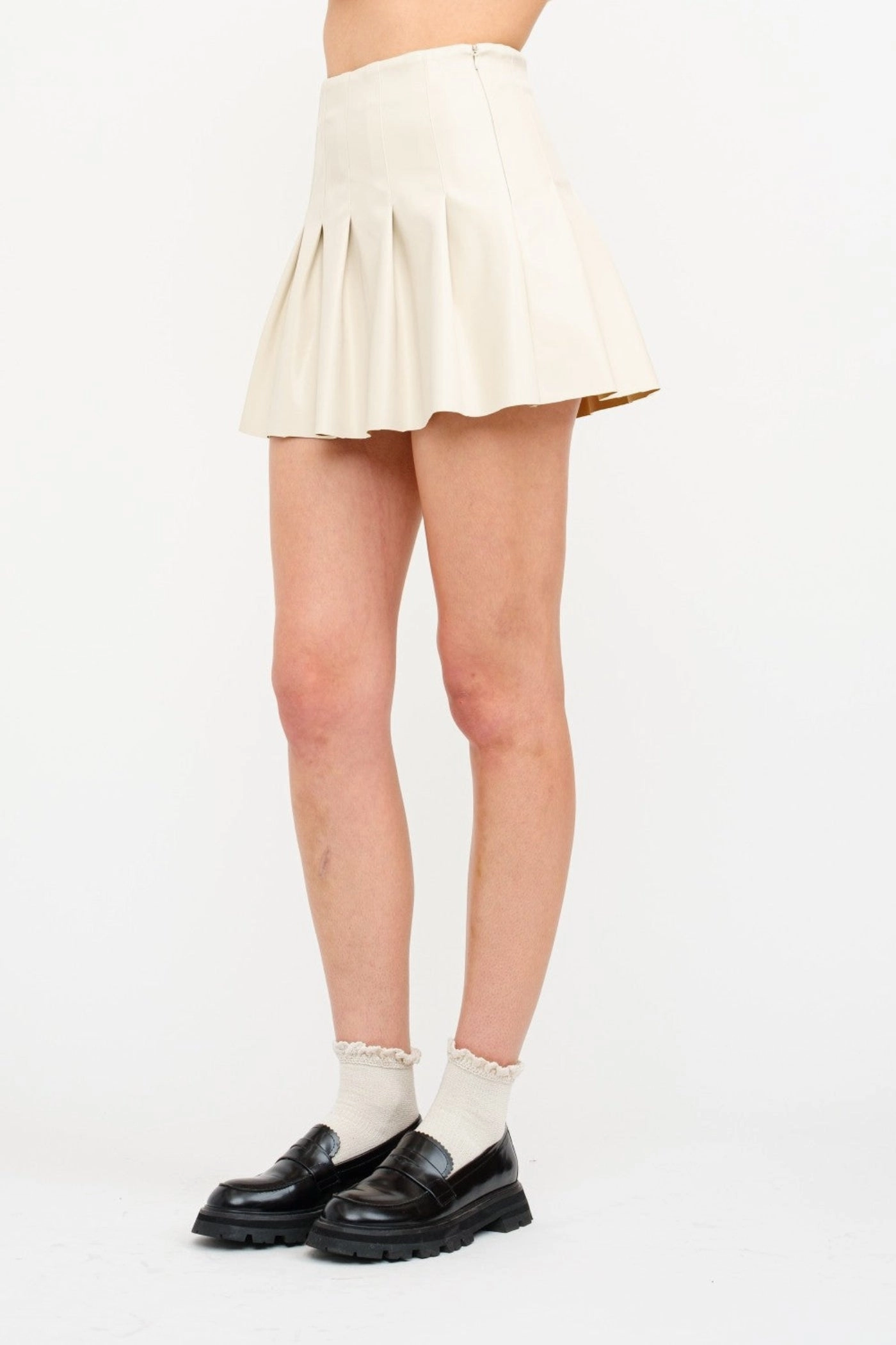 ARIA PLEATED MINI SKIRT Wardrobe Basics