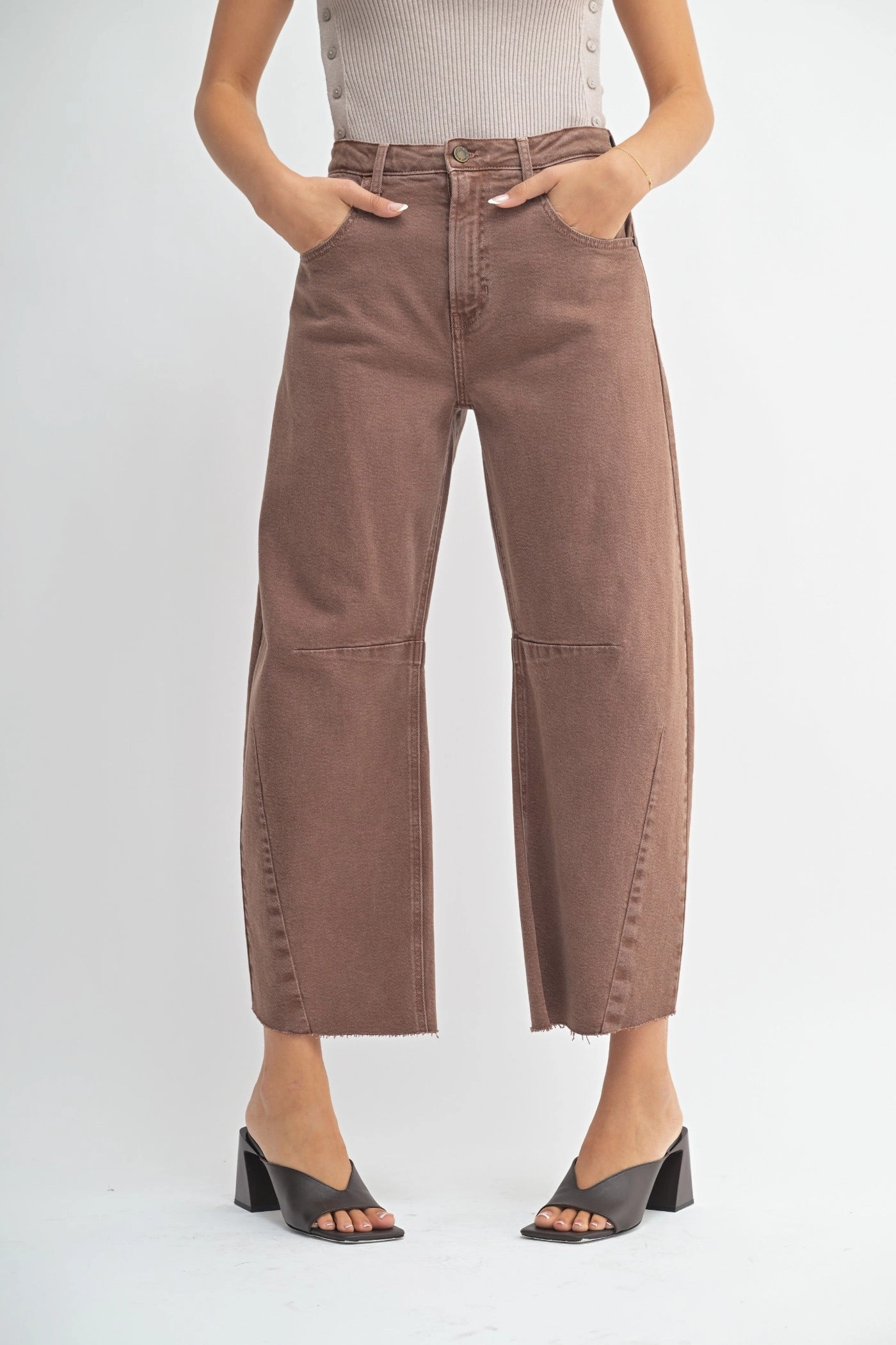ARIANA ESPRESSO BARREL JEANS Soft Touch