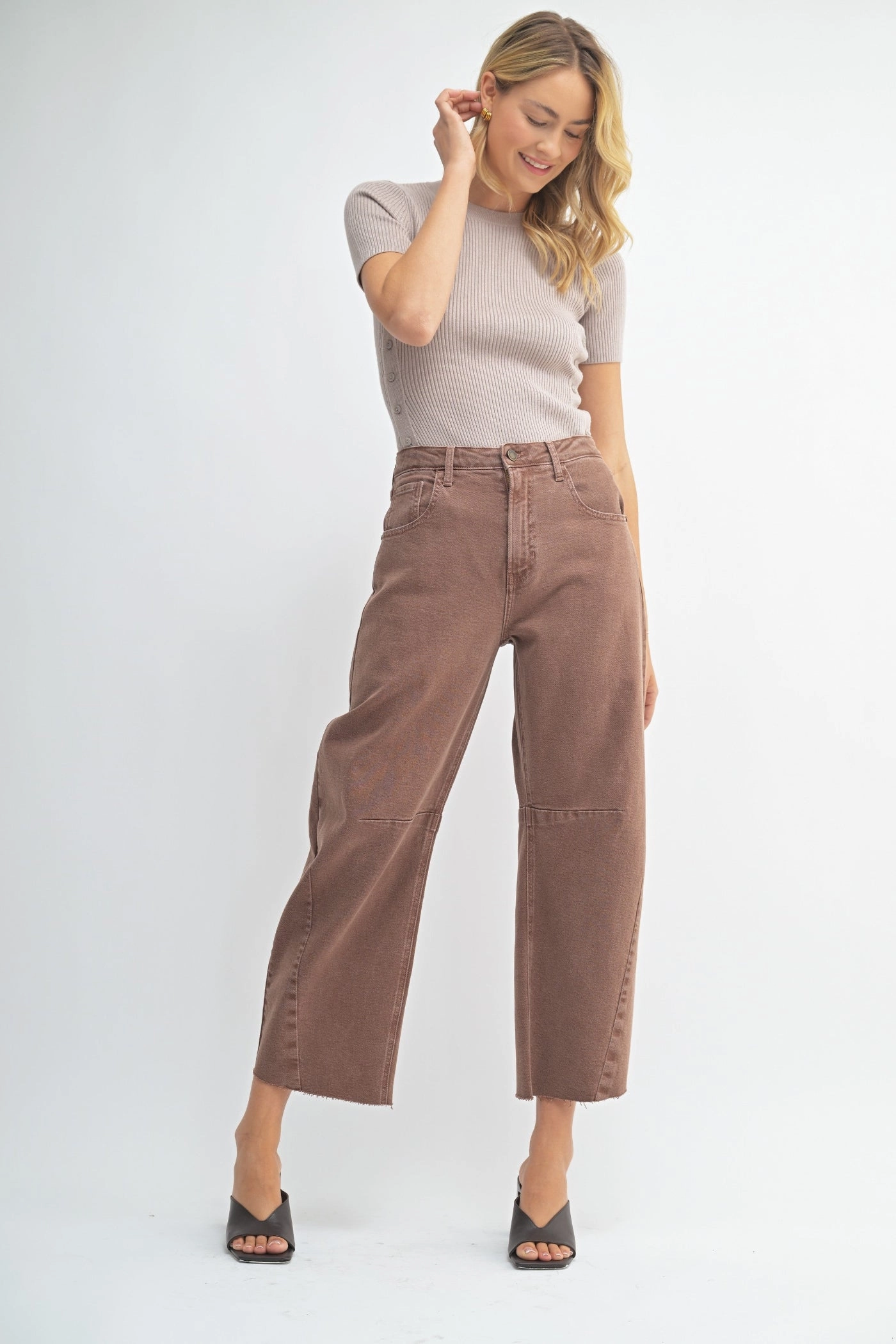 Quick Drying Fabric Modern Weekend Style ARIANA ESPRESSO BARREL JEANS