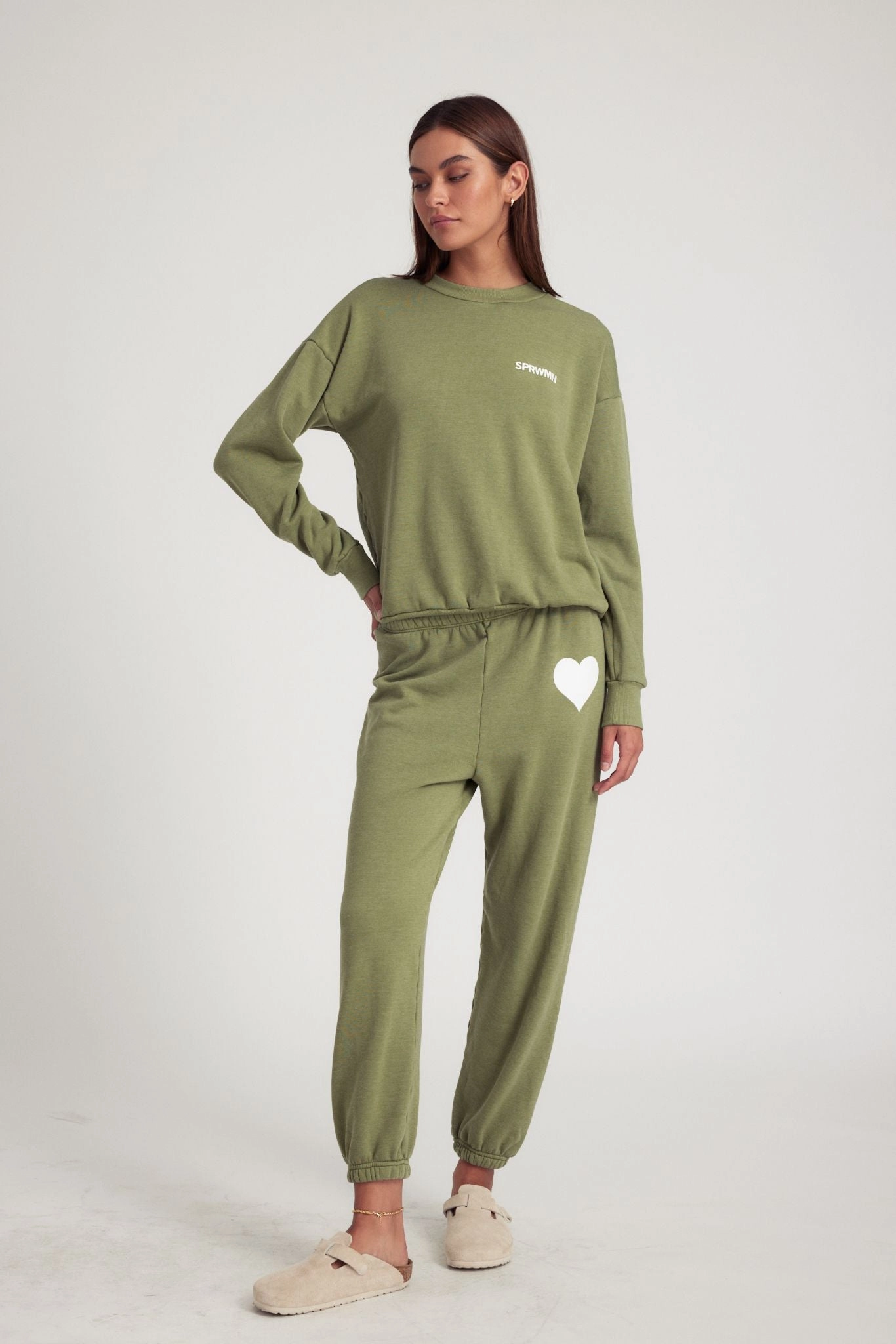 Quick Dry Material Artichoke Logo Sweatshirt