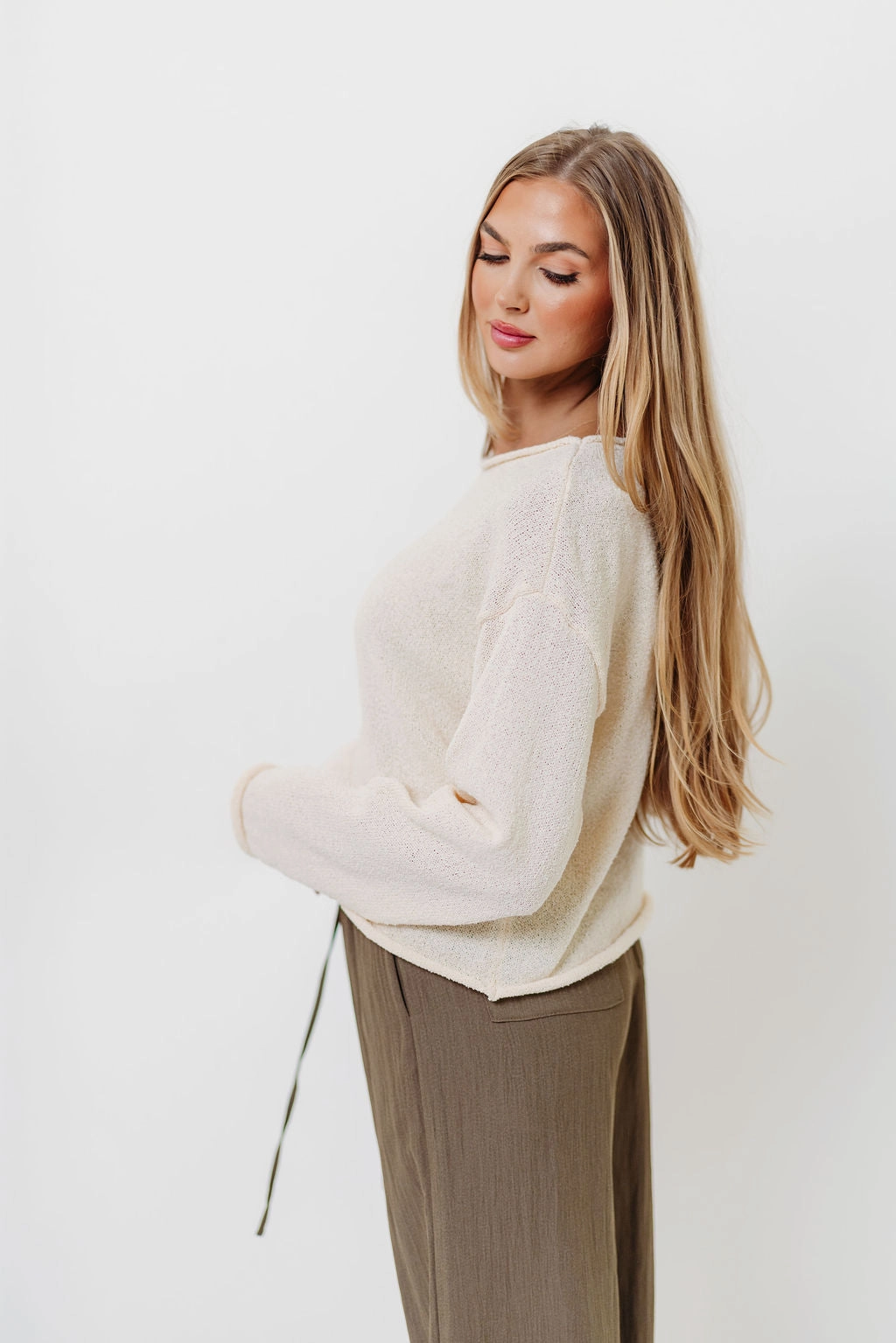 Lightweight Blouse FlexibleCuff Ashwin Sweater in Cream