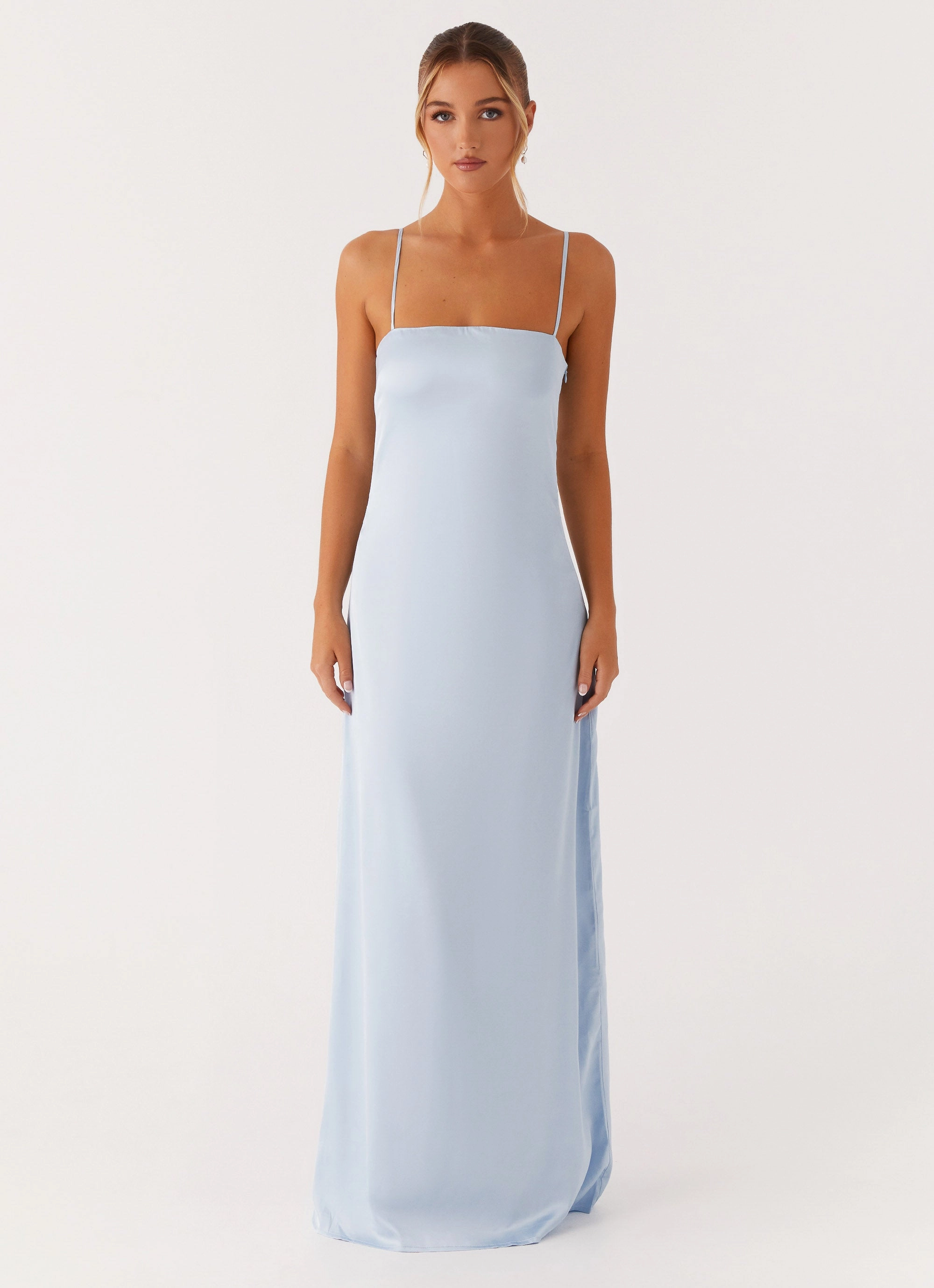 Aster Bloom Maxi Dress - Blue Pocket-Detail Chill Moment