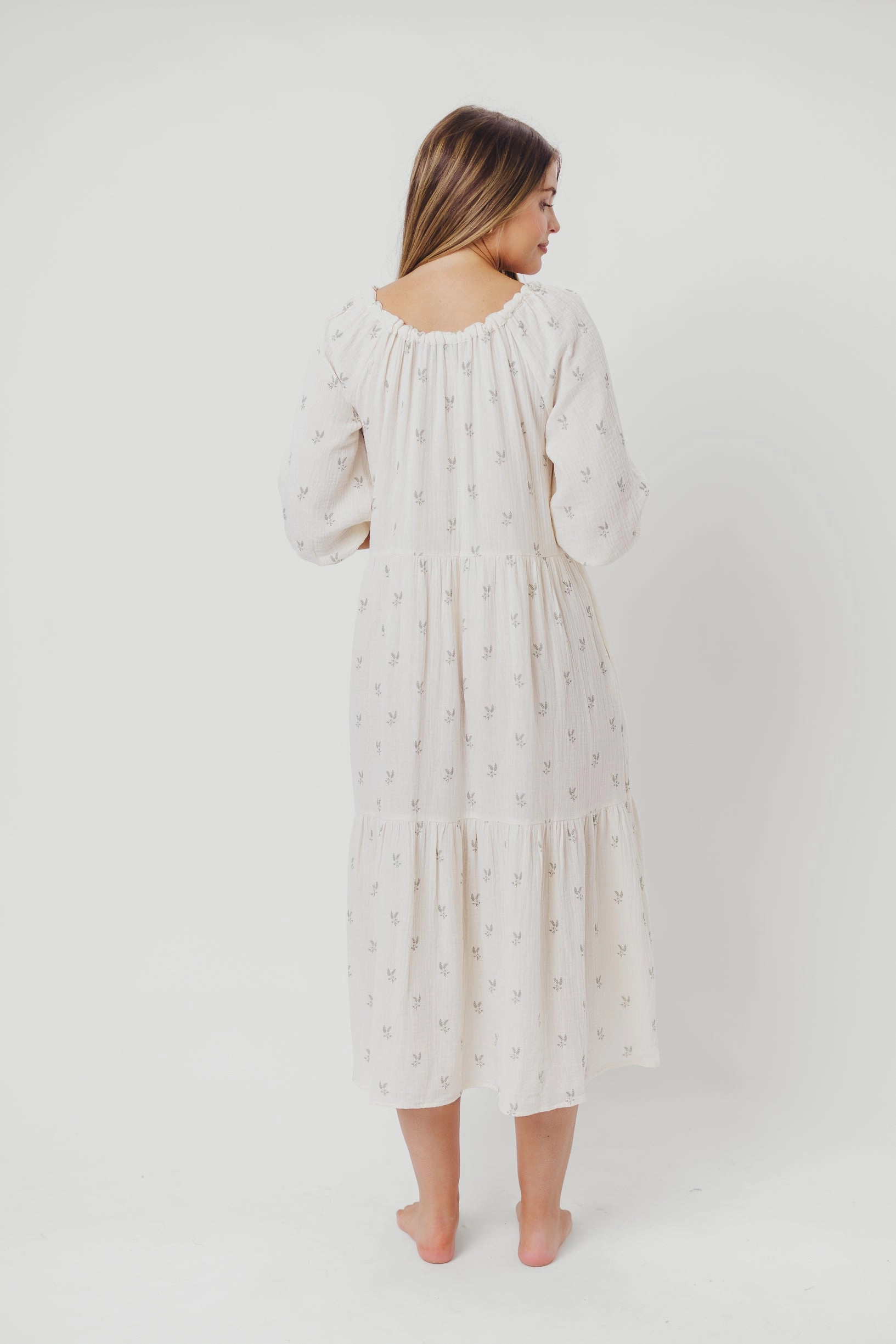 Free Shape Smooth Curve Avery Tiered Linen-Blend Midi Dress in Soy/Sage Foliage - Bump Friendly and Inclusive Sizing *Final-Sale*