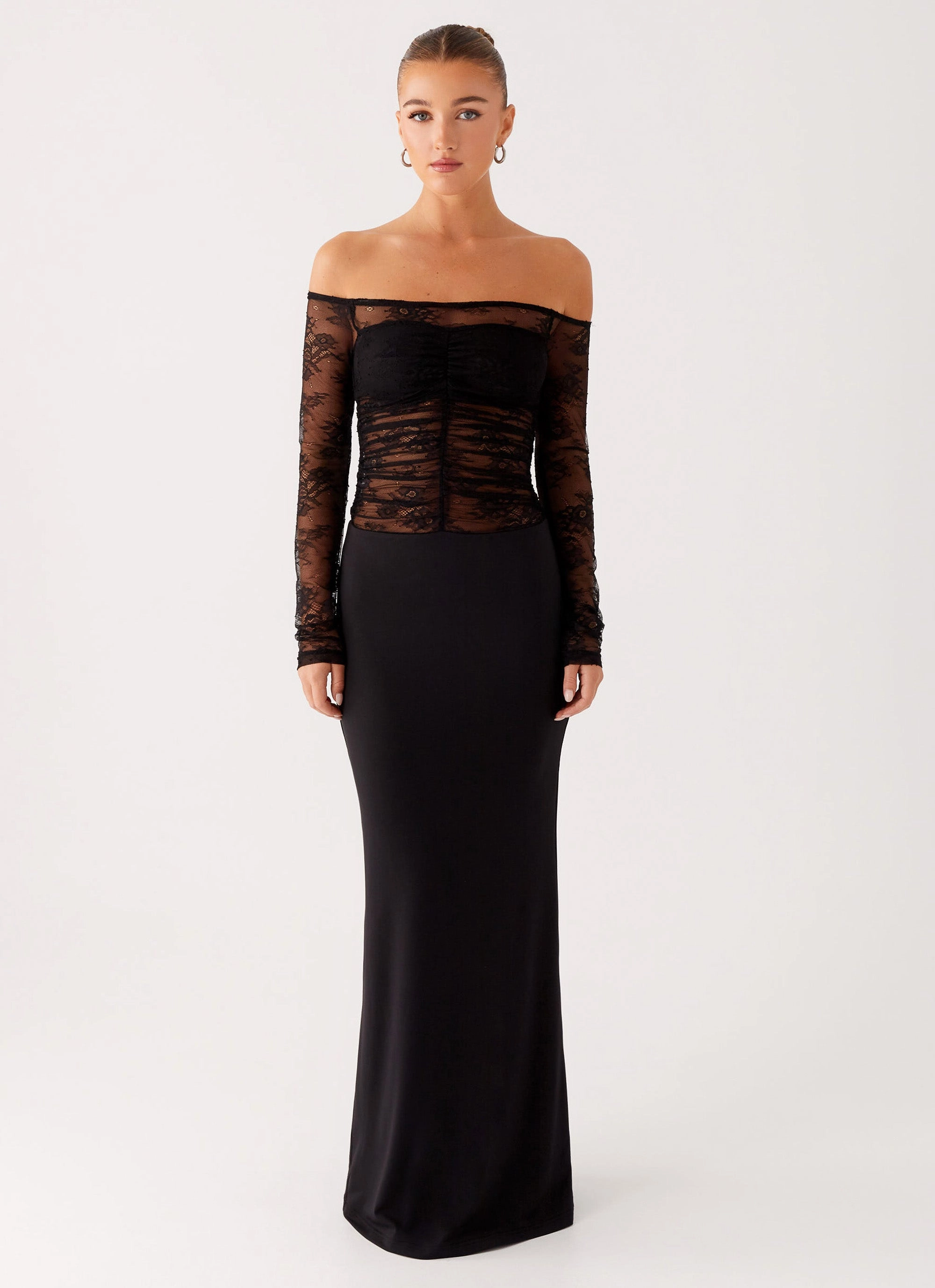 Avi Maxi Dress - Black Grab Quick boho vibe