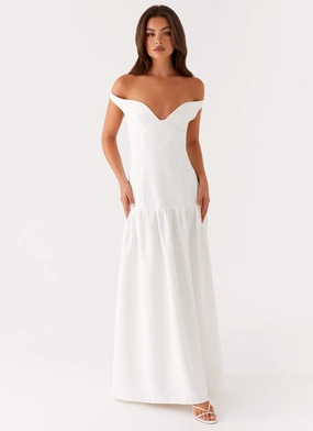 Curvy Glam Stylish party wear Basel Maxi Dress - White