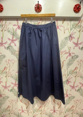 Bella Skirt in Aztec Draped Silhouette No Ride Up