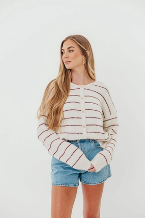 UltraSoft Lining TaglessLabel Bellevue Cardigan Top in Cream Burgundy