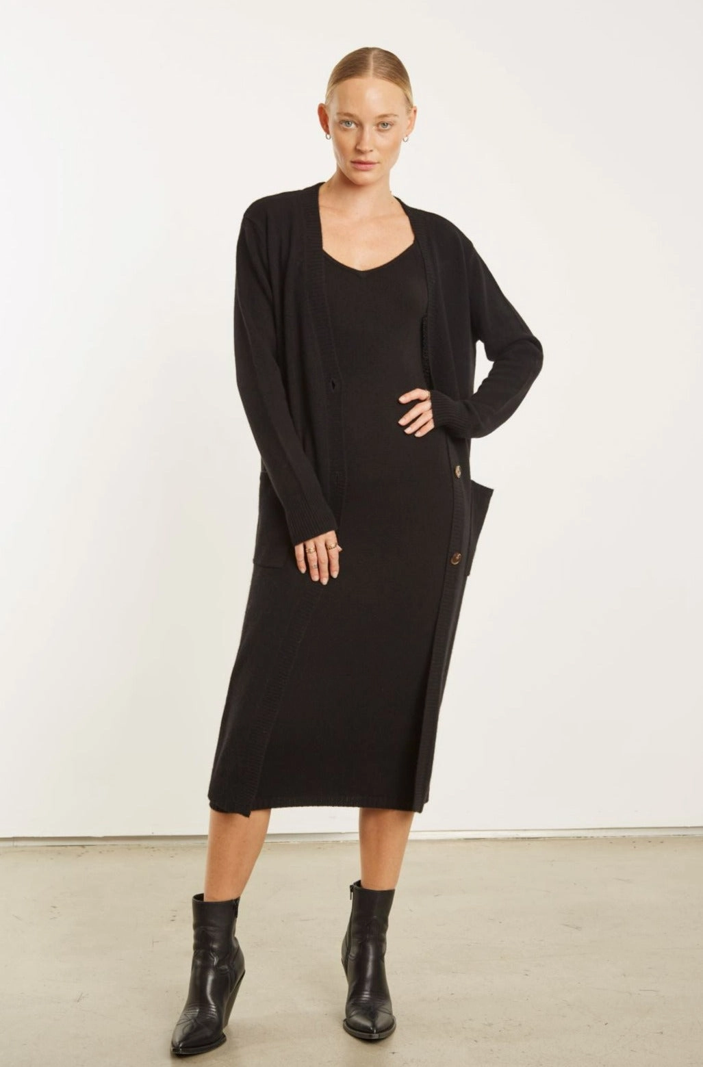 Garment Washed Finish Black Cashmere Long Cardigan