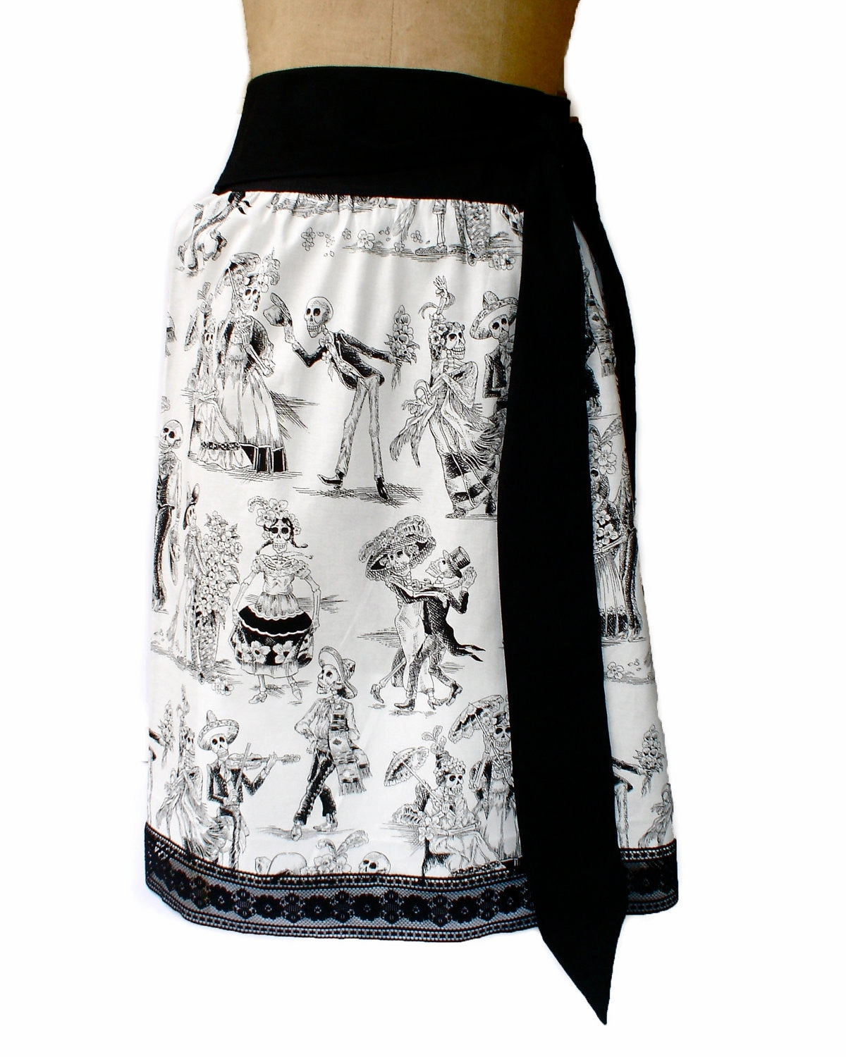 Bold Finish Black and White Day Of The Dead Inspired Skirt #S-TH720