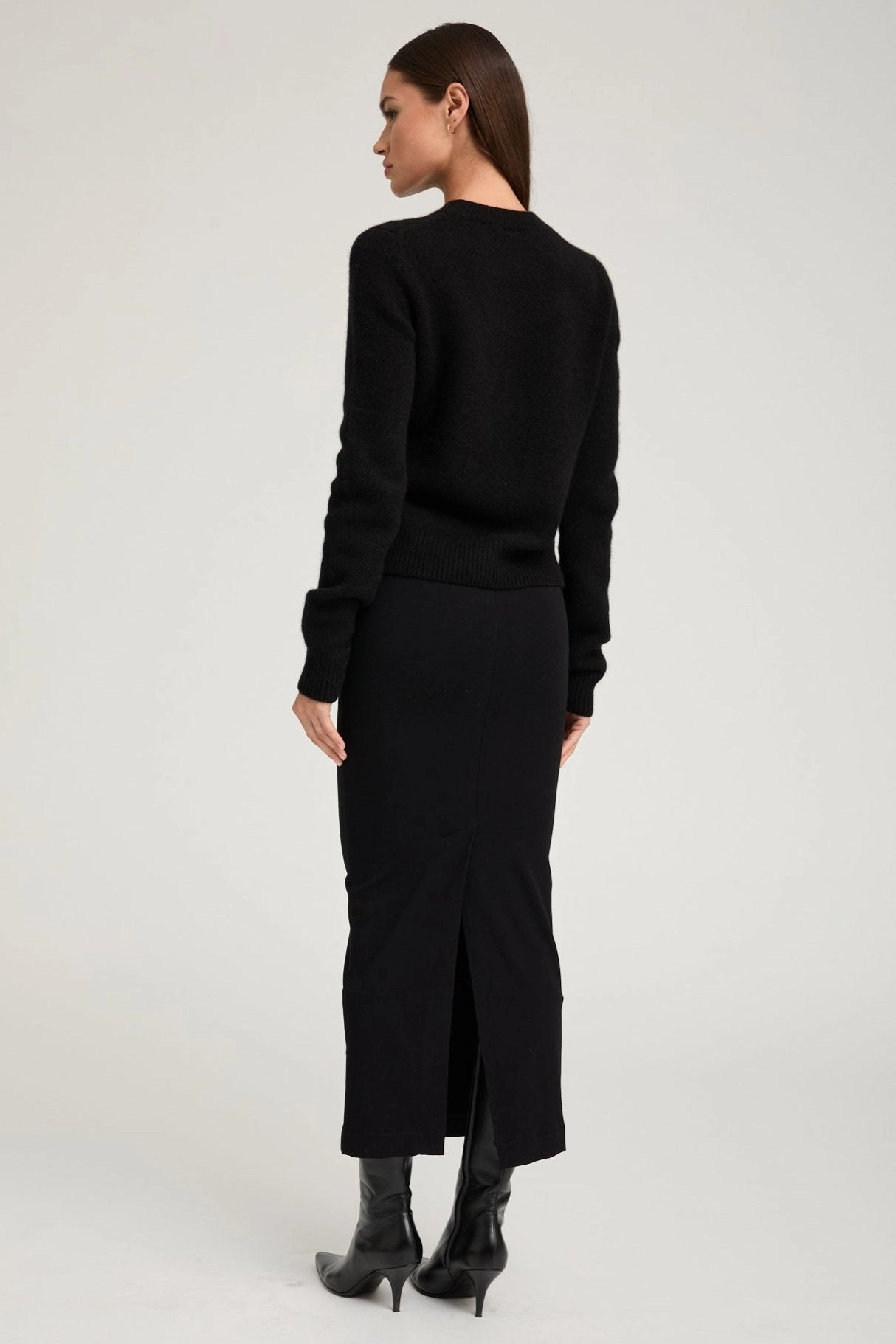 Black City Tube Skirt Breezy Fit Modern Details