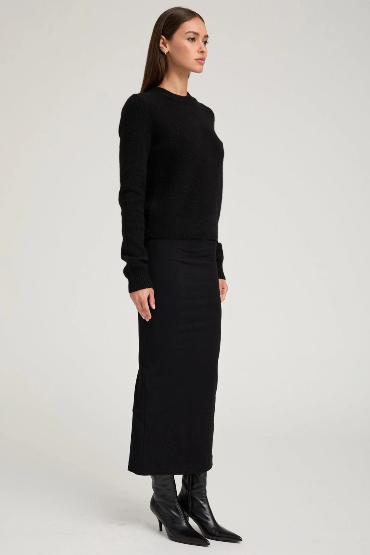 Seasonal special All Day Look Black City Tube Skirt