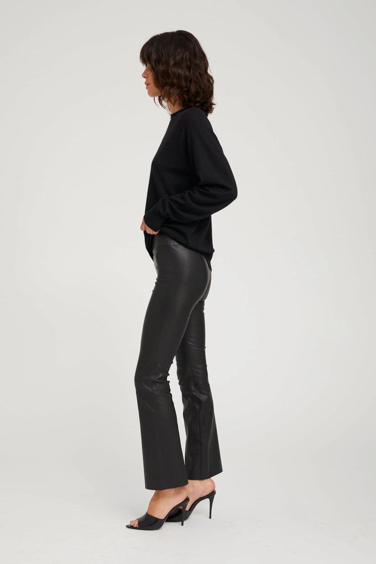 Breathable knit Black Leather Ankle Flare
