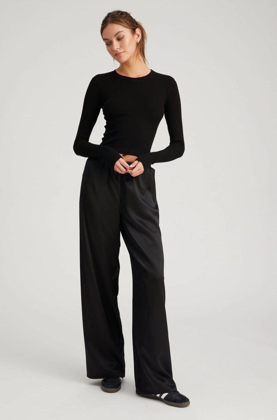 TemperatureRegulatingLining Odor Resistant Coating Black Rib Cropped Long Sleeve Tee