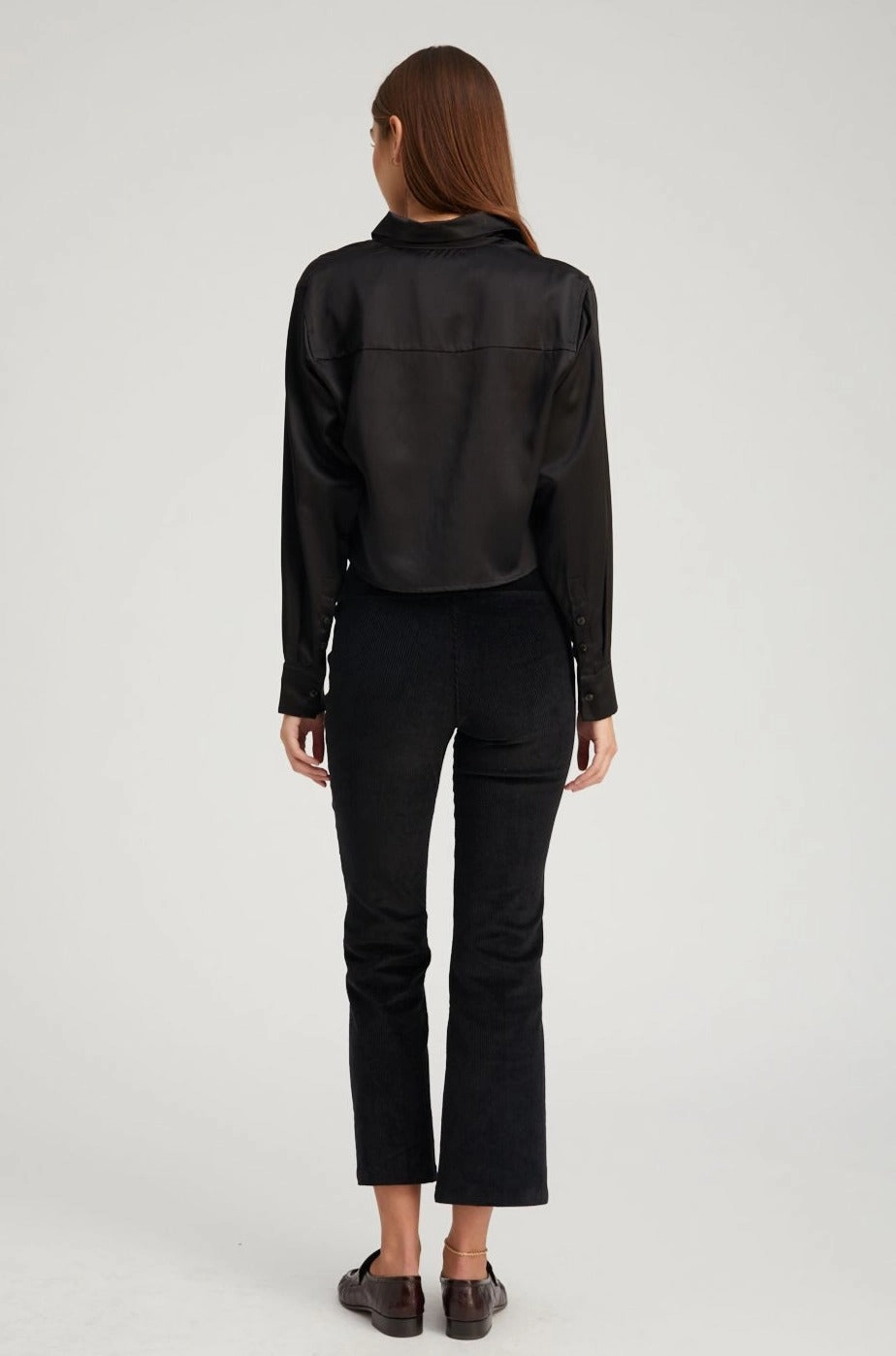 StaticResistantFabric Easy Fit Black Silk Cropped Button Down