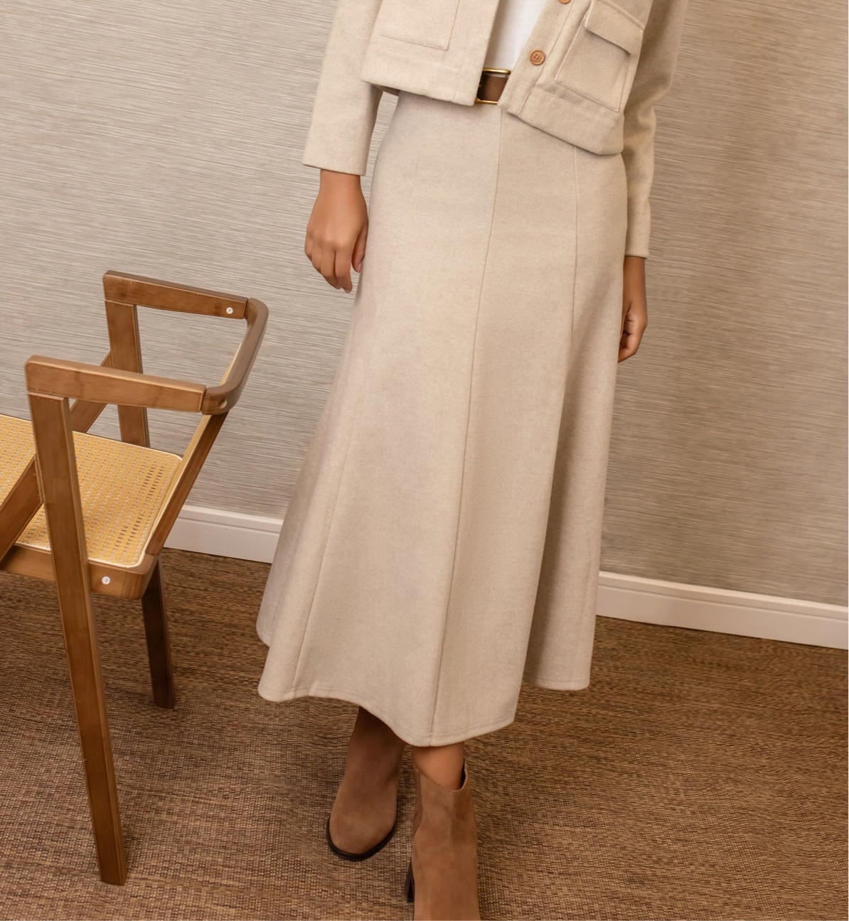 Lainey Panel Maxi | Beige Bold Look