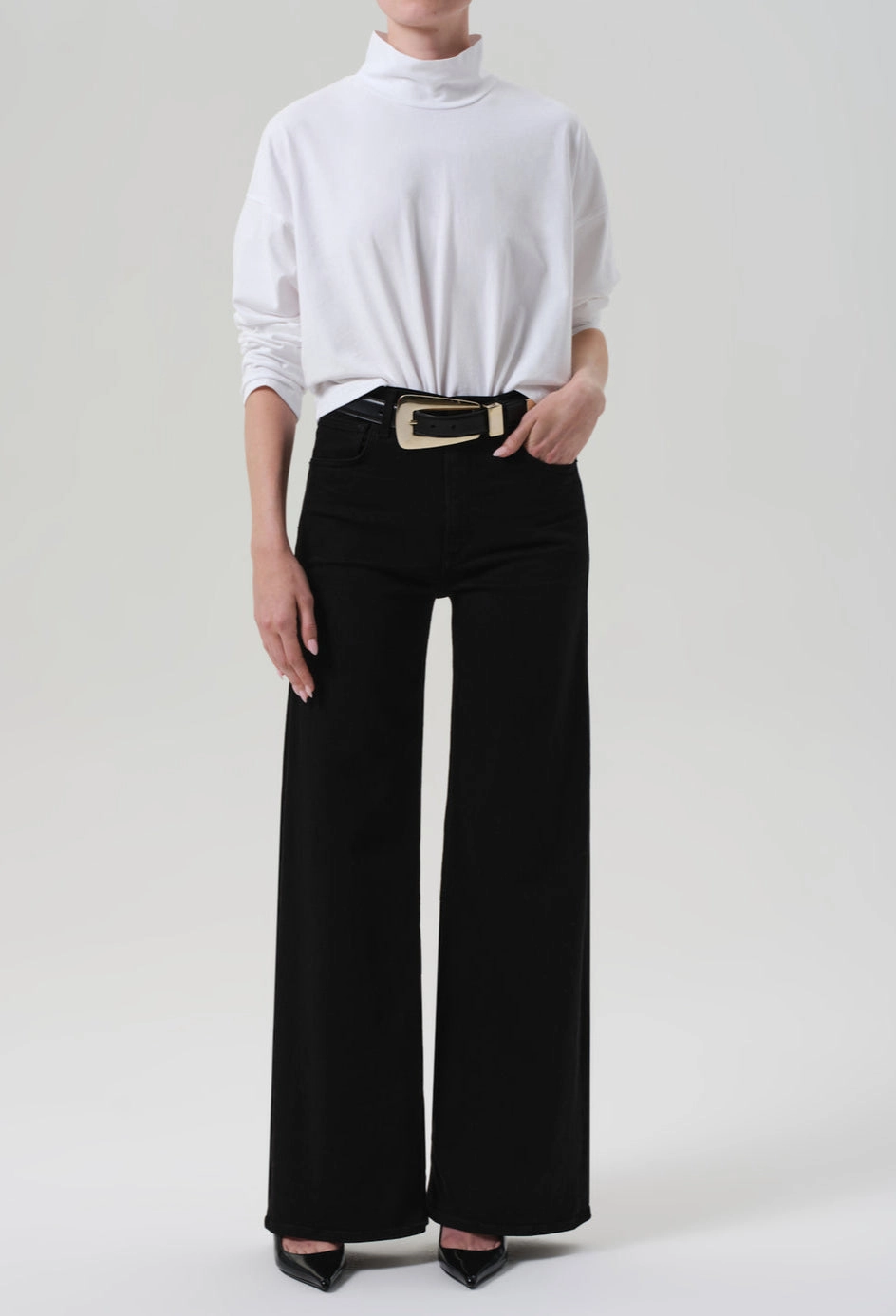 Temperature Regulating Fabric Lyra Long Wide Leg in Plush Black