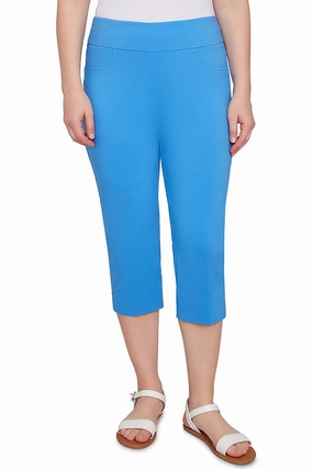 AdjustableWaistband Quick Move Pull-On Lattice Hem Capri Pant