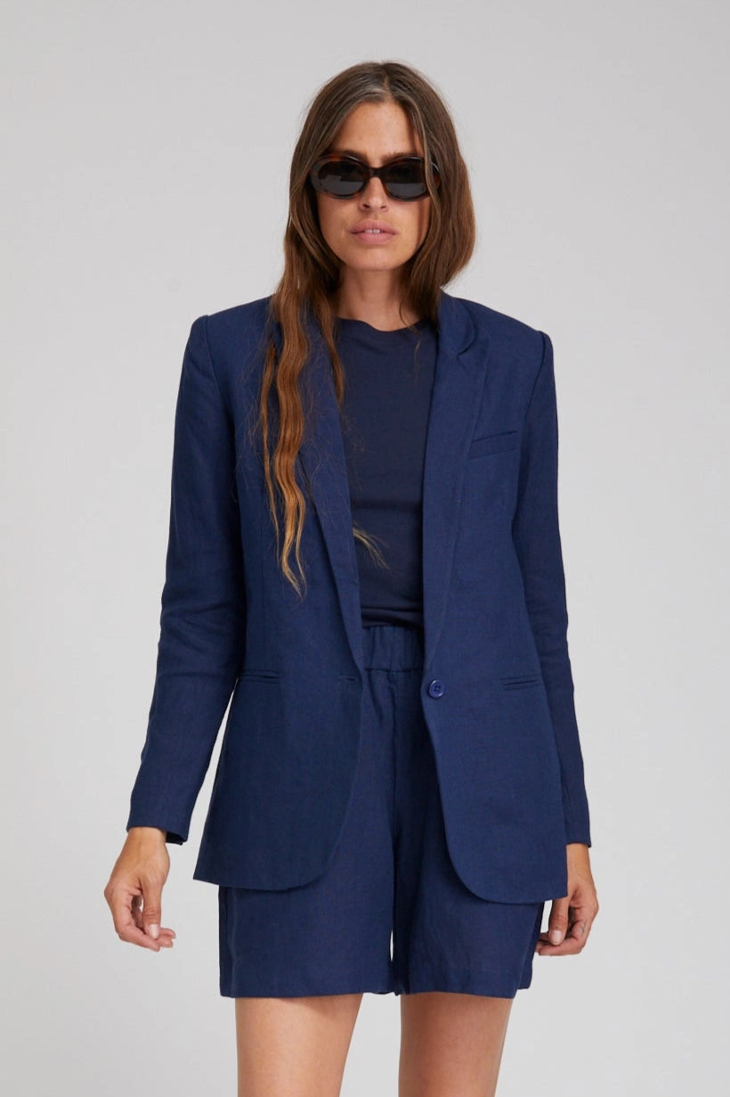 Double Stitched Seams Low Profile Fastening Navy Linen Blazer