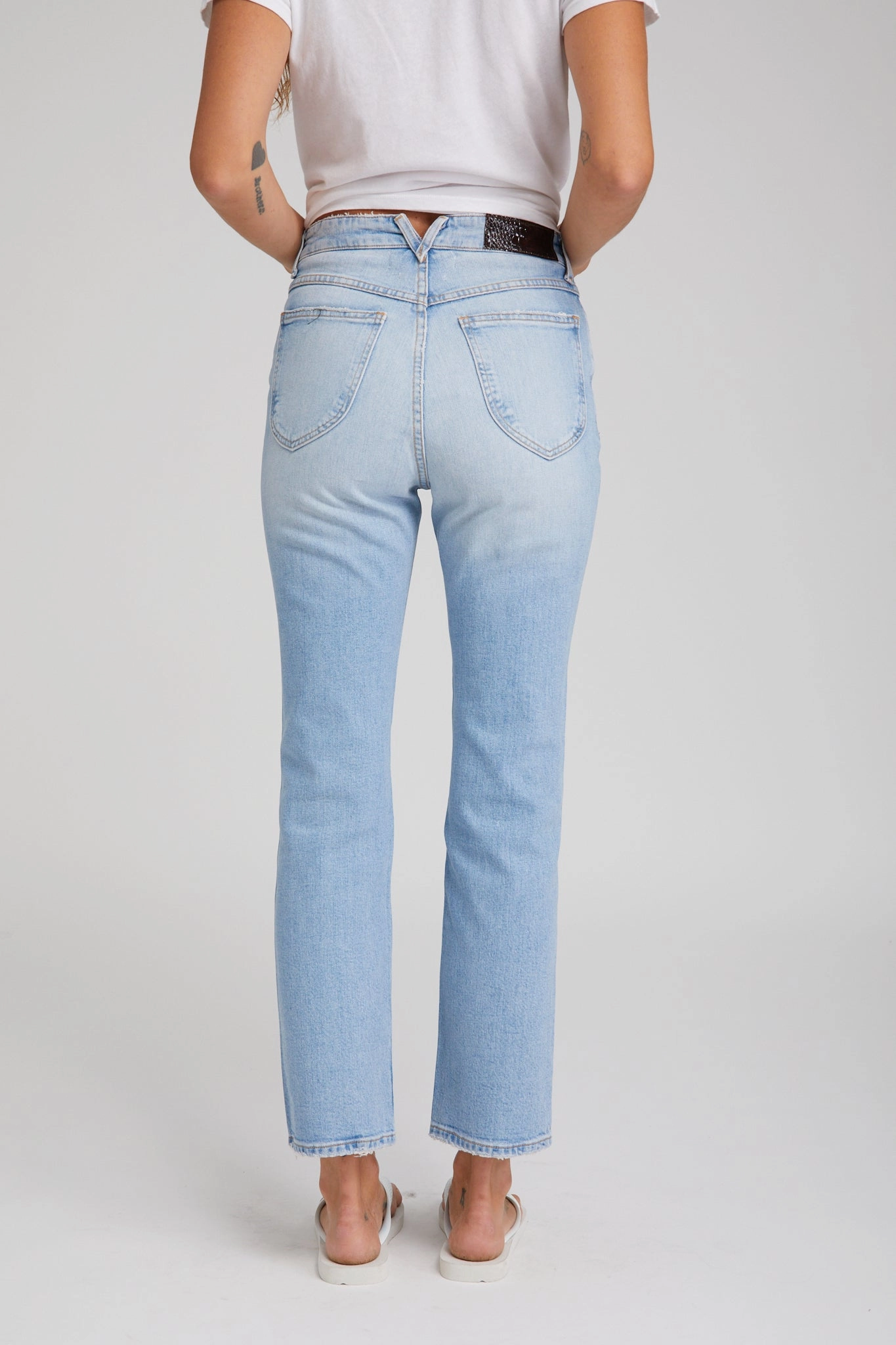 Casual Style ArticulatedElbowShaping Alanis Boyfriend Distressed Denim