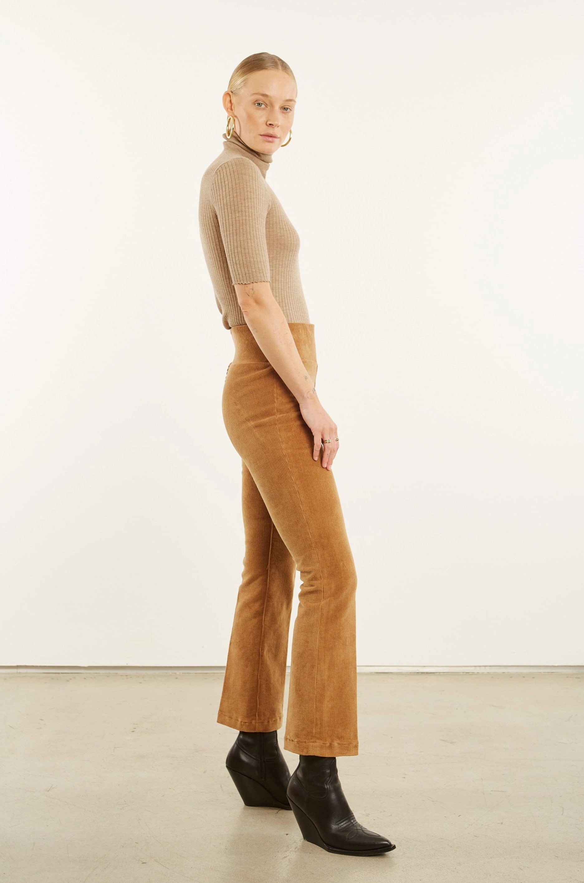 Layer-Friendly Fit Breathable activewear Camel Corduroy Ankle Flare Pants