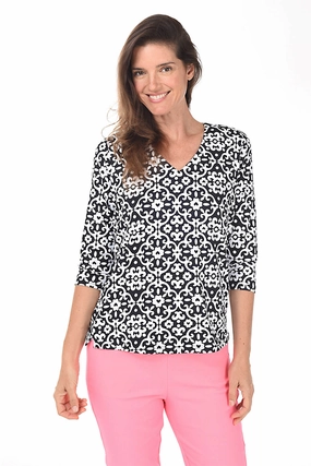 VentilatedArmholes Heart Damask Classic UPF50  V-Neck Top