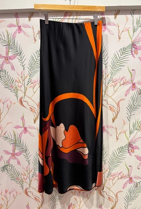 Pleated Construction Vibrant Touch Bria Skirt in African Paradise