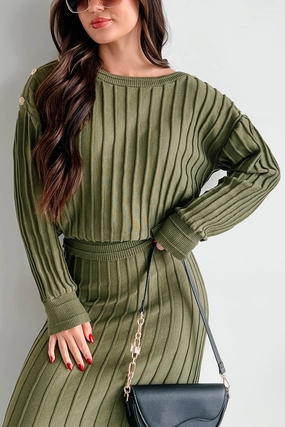 Versatile Layering Cut Business Talks Button Detailed Sweater (Olive)