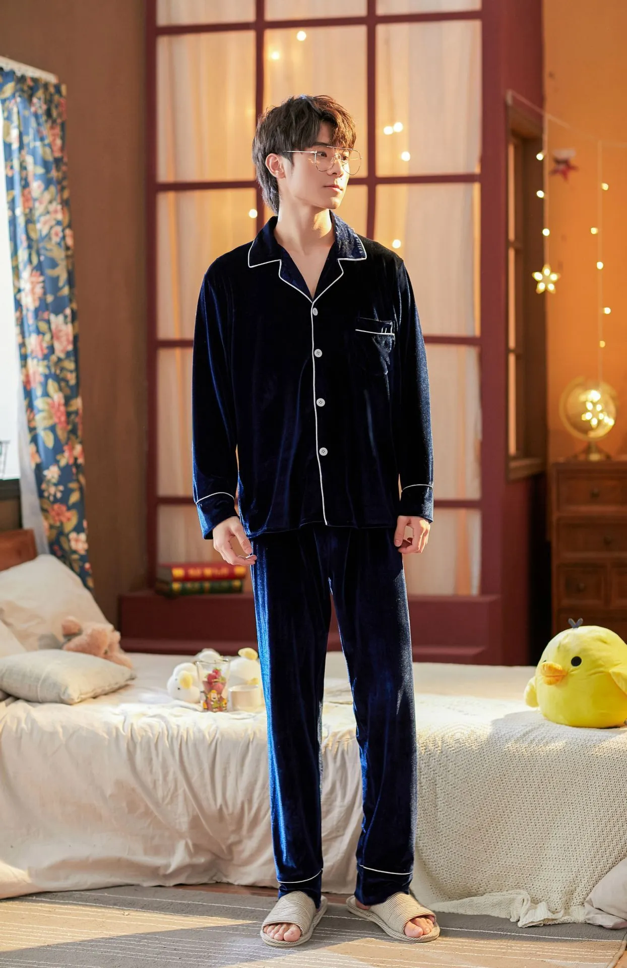 Buy Couple Gold Velvet Long Sleeve Pajamas (Luxury Comfort) - Fashionzapp
