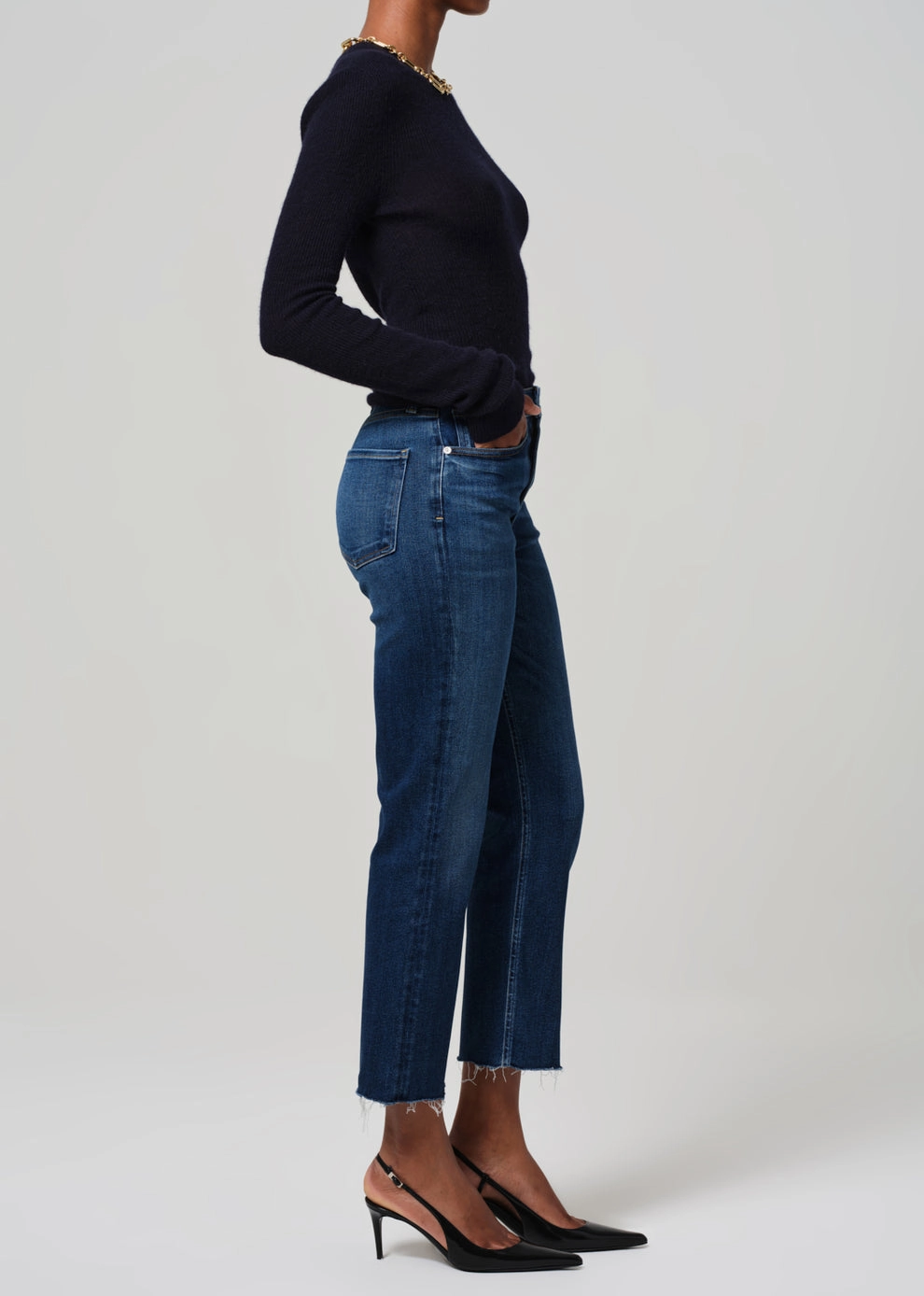 Caia Straight in Regency Day Out Style Style Basic
