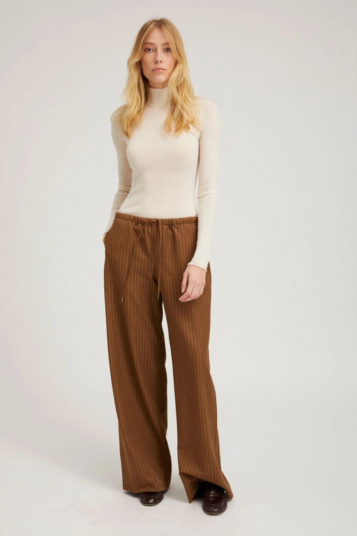 Abrasion resistant Camel Stripe Drawstring Pants