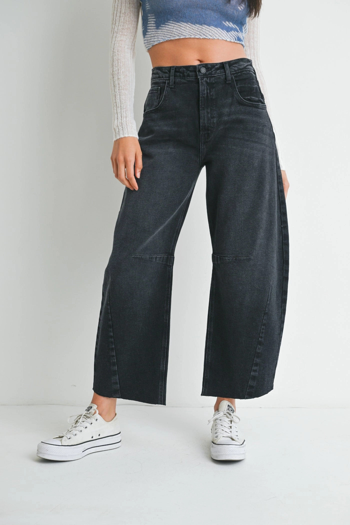 Balanced Piece CAMI BLACK BARREL JEANS