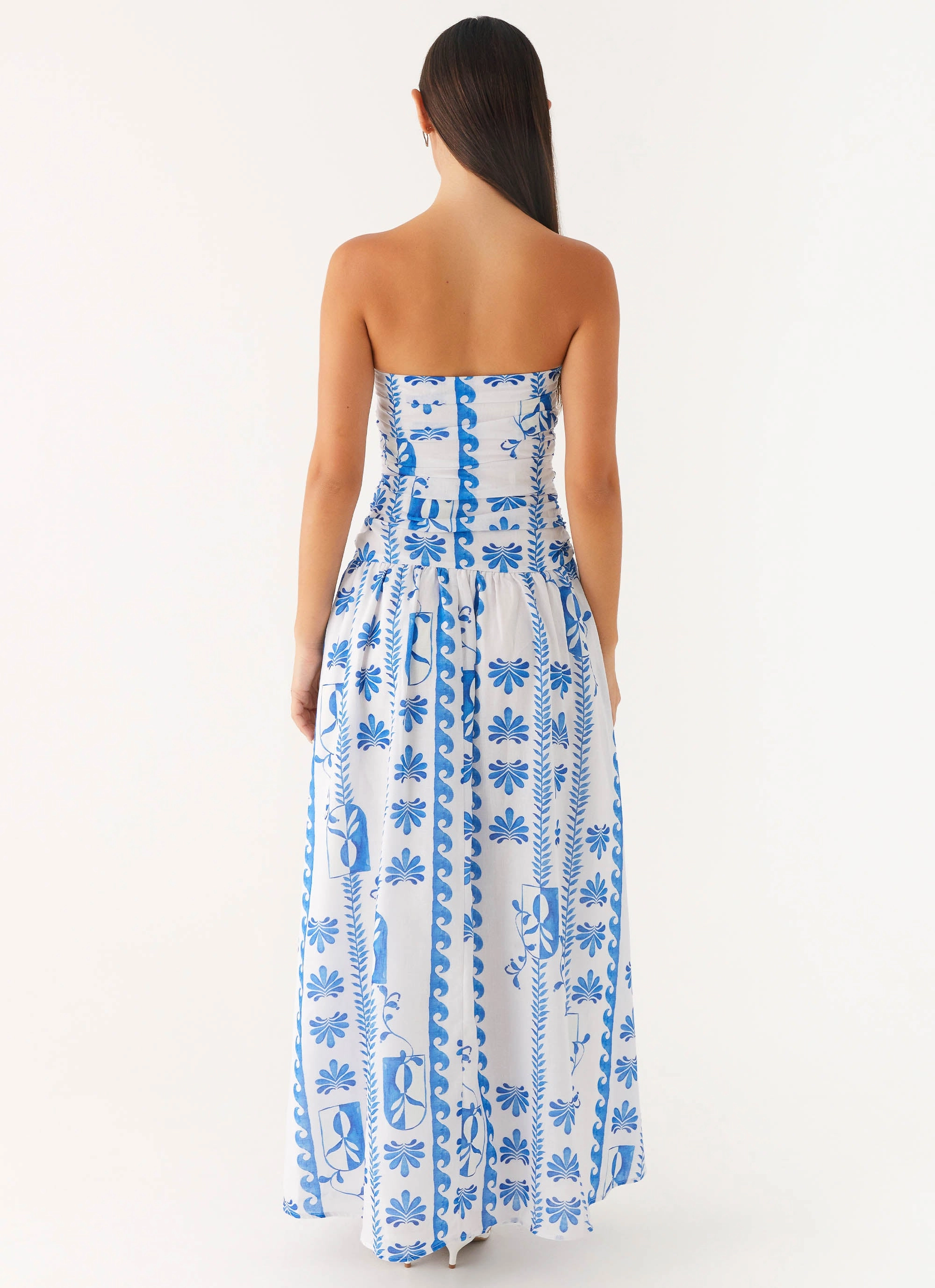 Cozy Fit Modern and Stylish Carmel Maxi Dress - Floral Wave