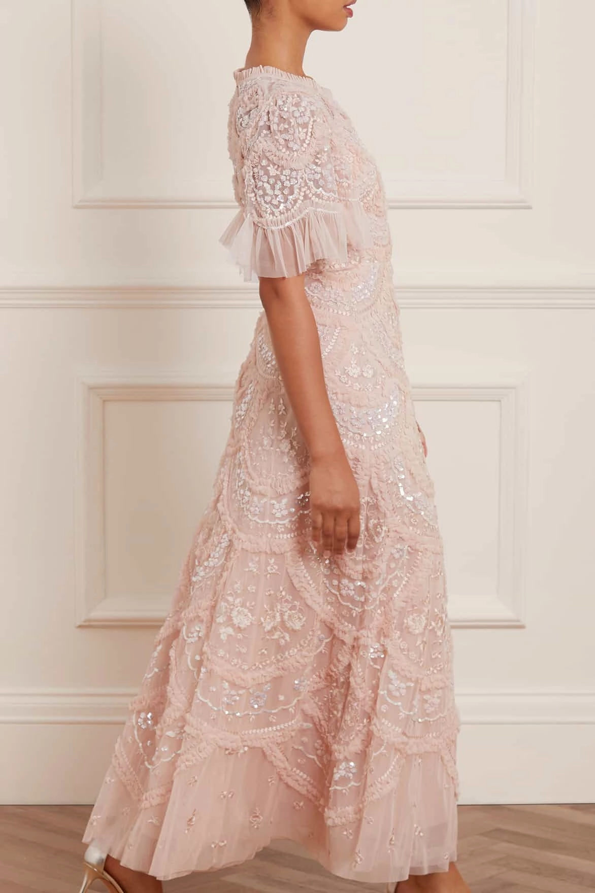 Easy Pairing Carmen Ruffle Ankle Gown