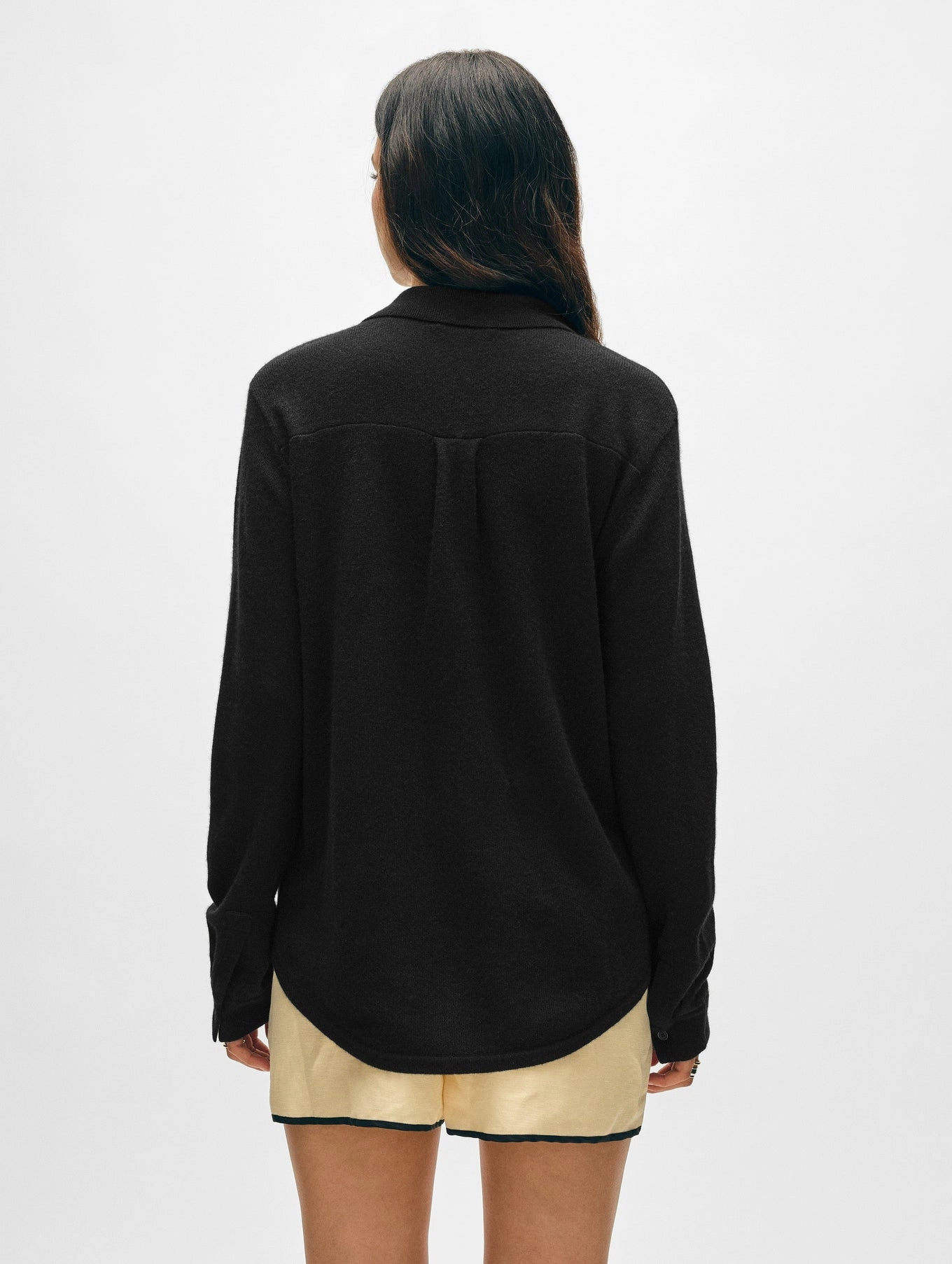 CASHMERE BUTTON SHIRT Temperature Control Technology